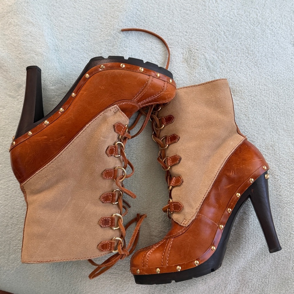 KORS Michael Kors Brown and Tan Lace Up Boots - Picture 13 of 14